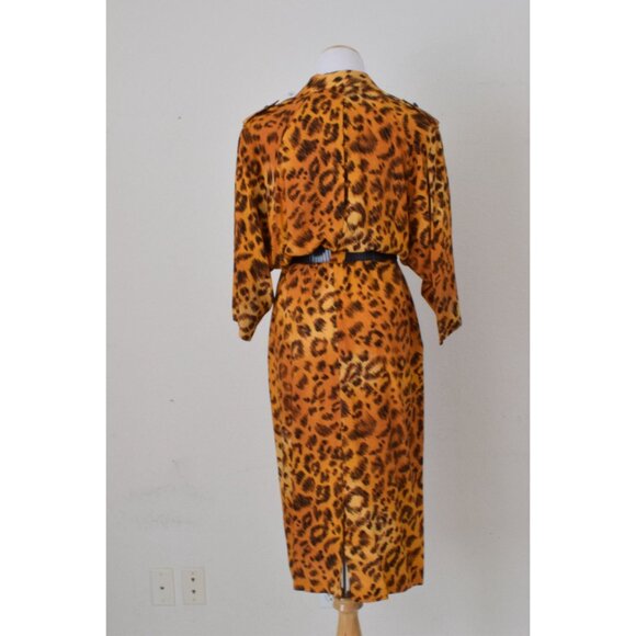 Vintage 80s Animal Print Rayon dress by  Sarah Taylor | size‎ 11/12 - Picture 3 of 10